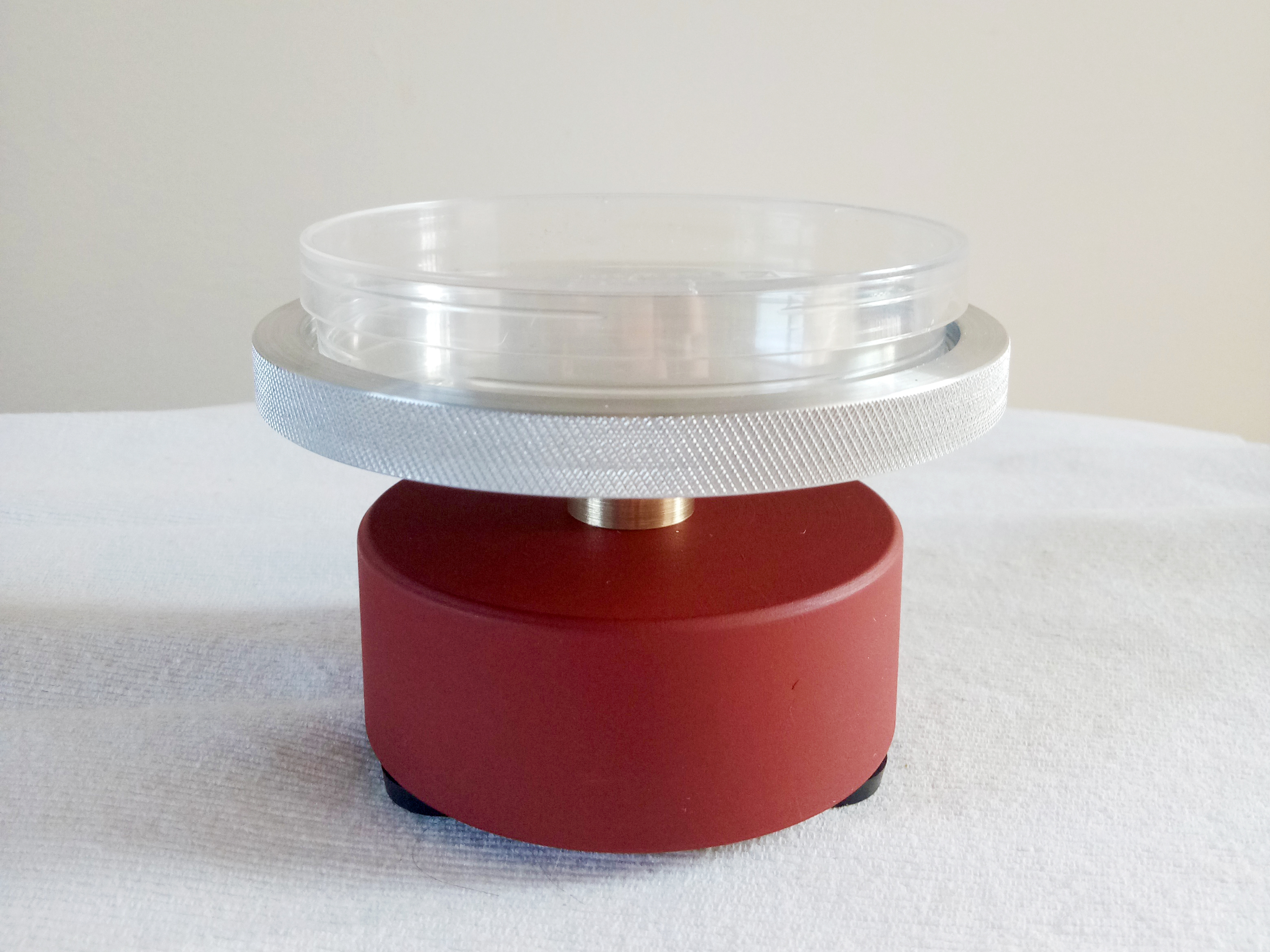 Inoculating Turntable / Petri Dish Spinner – Djoko Lab